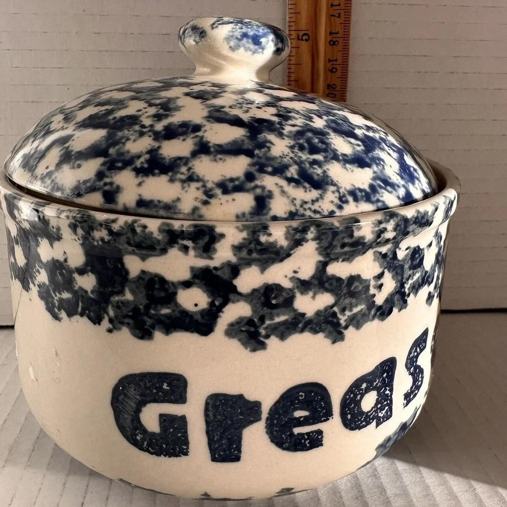 Tienshan Folk Craft Sponge Grease Jar Blue‎ White Stoneware Lidded Crock Heart